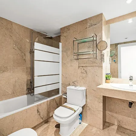 Modern 3br Duplex - Letsmarbella